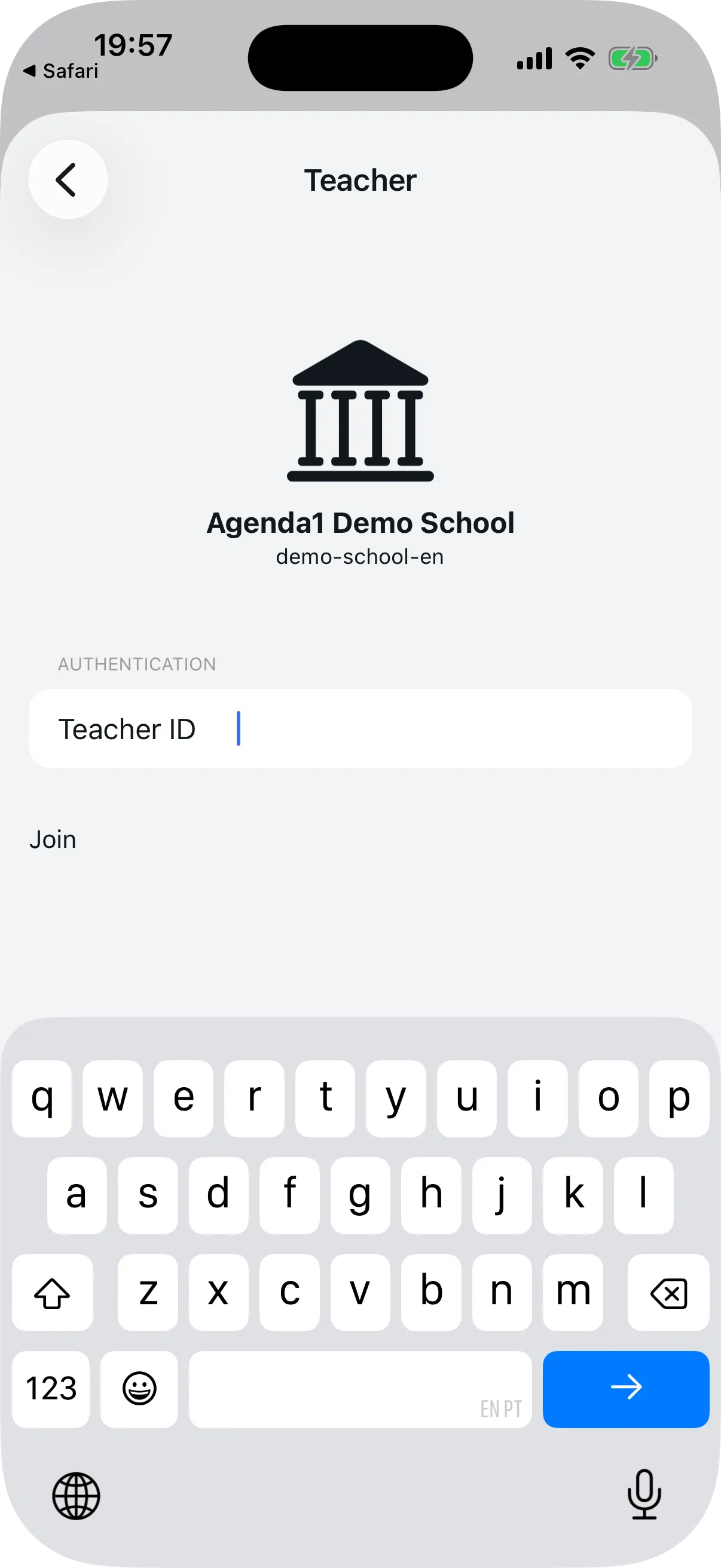 School confirmation screen with field to enter the Teacher ID