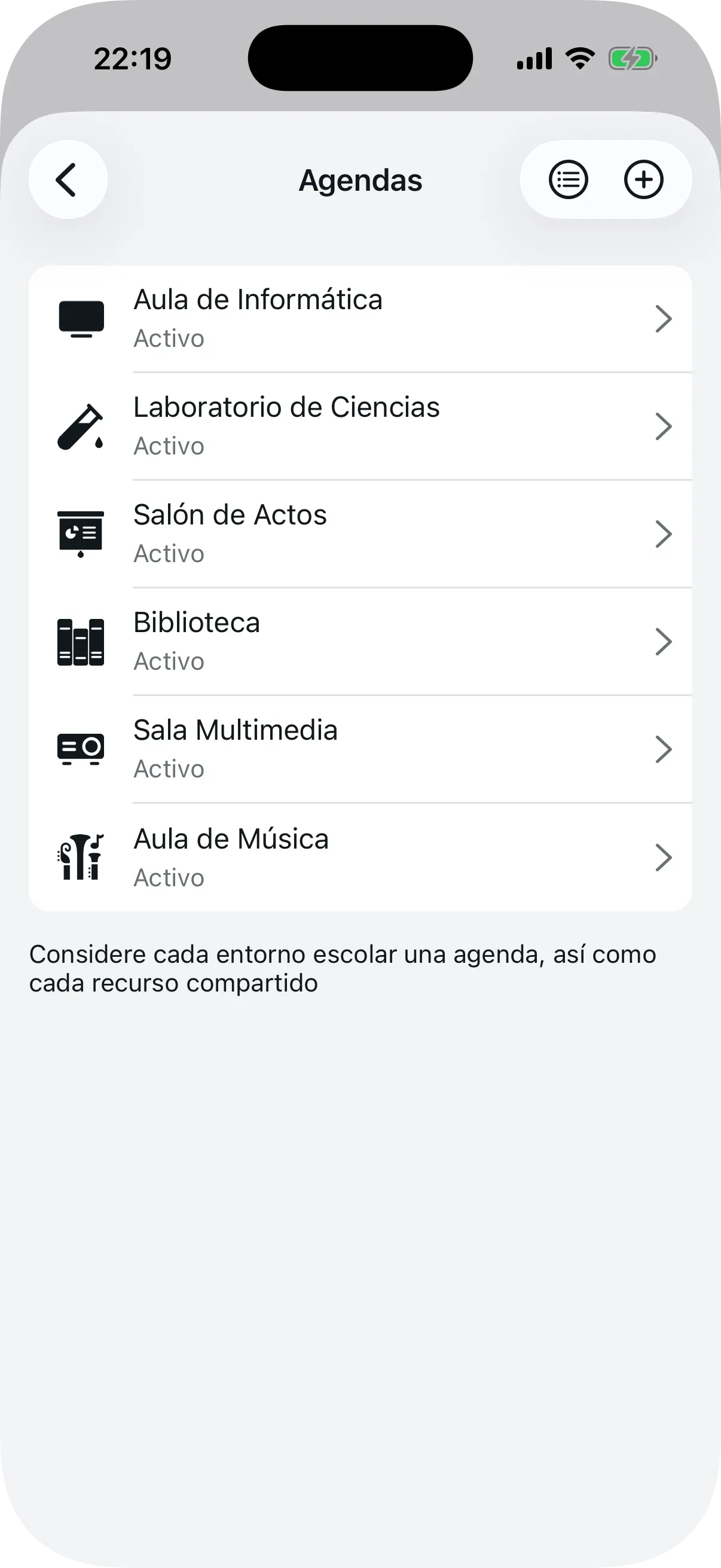 Pantalla de creación de agenda con campo de título y selección de icono