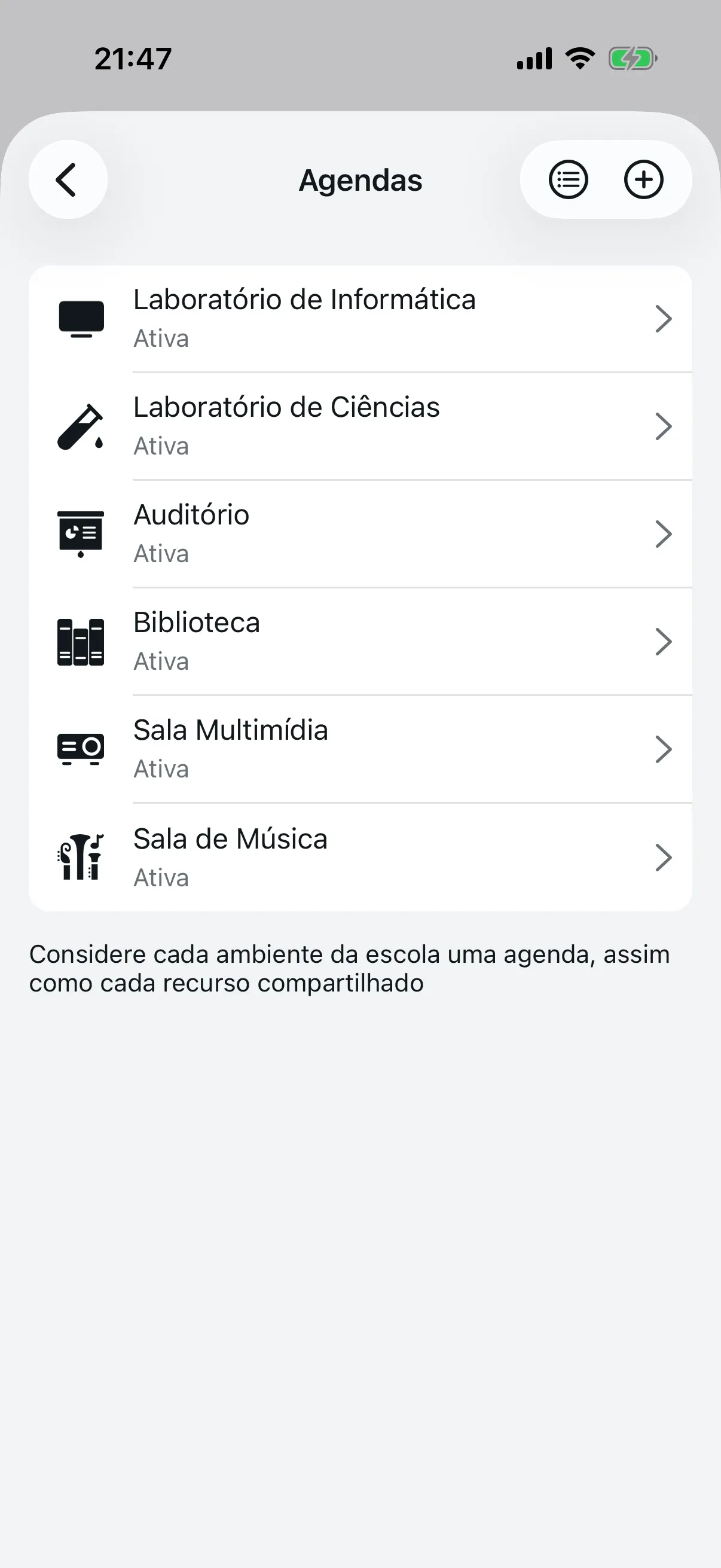 Lista de agendas criadas com ícones e status