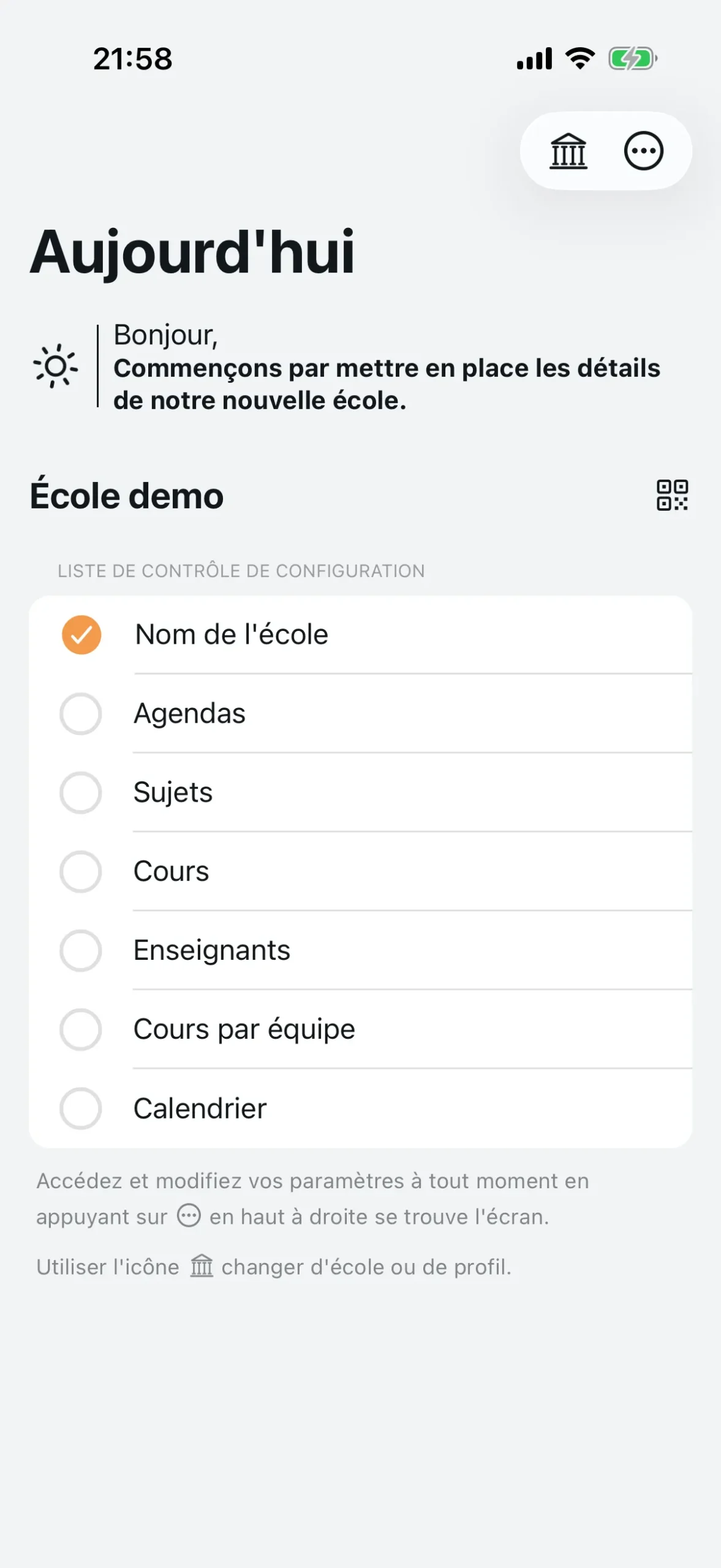 Checklist de configuration sur le tableau de bord administrateur avec 7 éléments à compléter