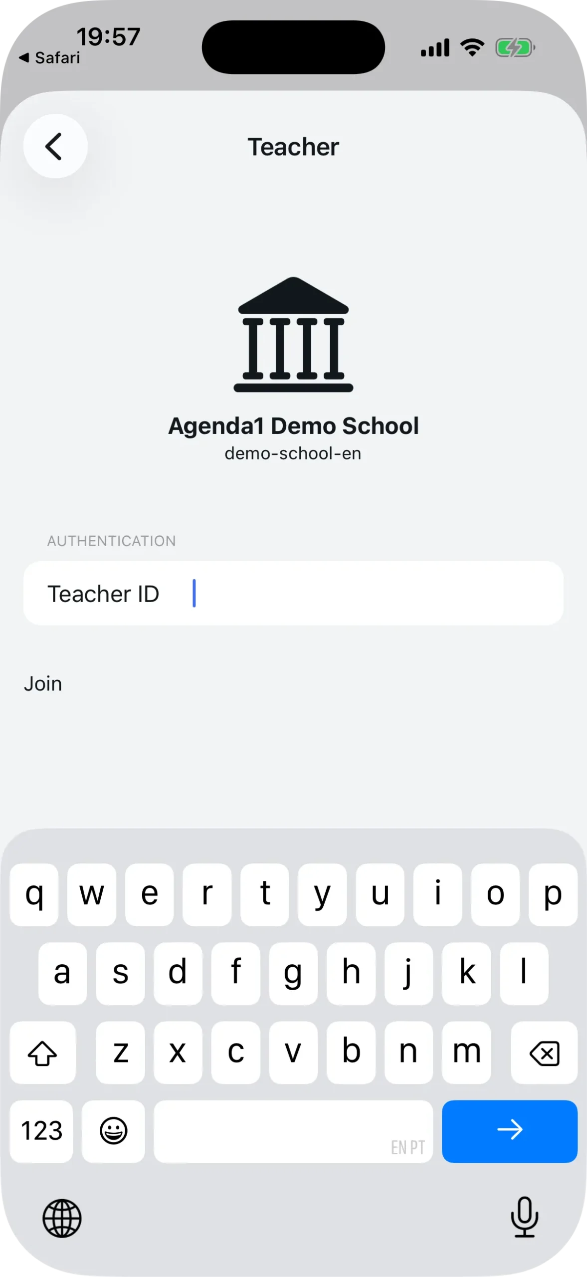 School confirmation screen with field to enter the Teacher ID