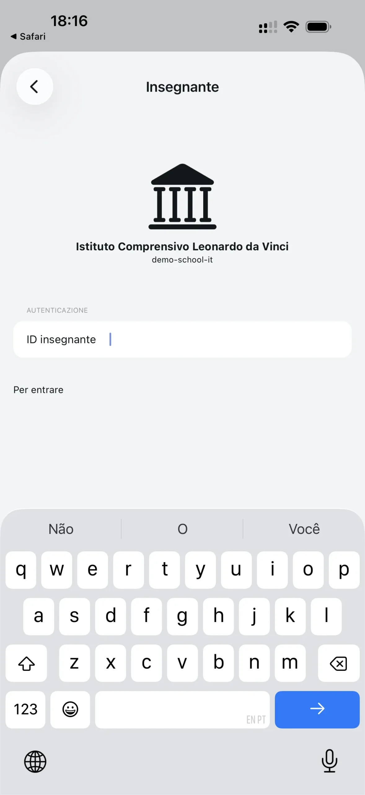 Schermata di conferma della scuola con campo per digitare il numero di identificazione dell'insegnante