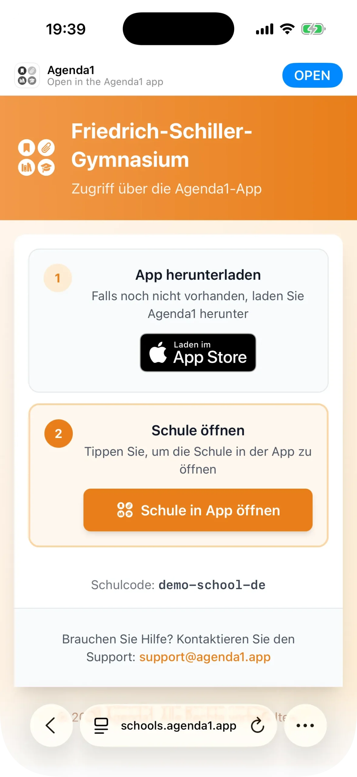Seite schools.agenda1.app im Browser mit Schulname und Download-Buttons